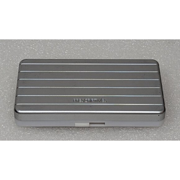 Prescriptives Photochrome Light Adjusting Compact Makeup SPF 15 Warm Toffee 06 - Picture 2 of 4